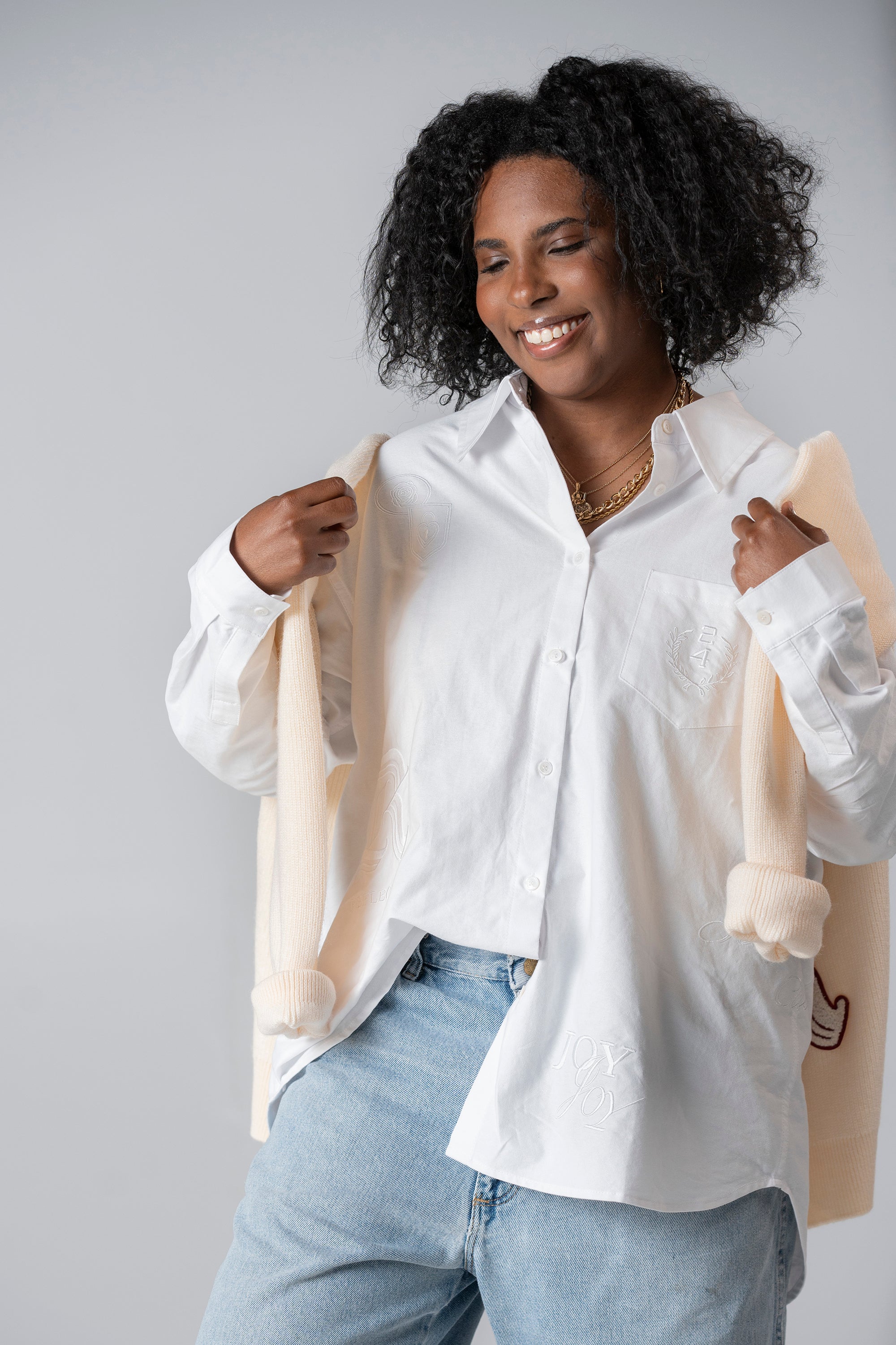 Oversized Embroidered Oxford - Image 5