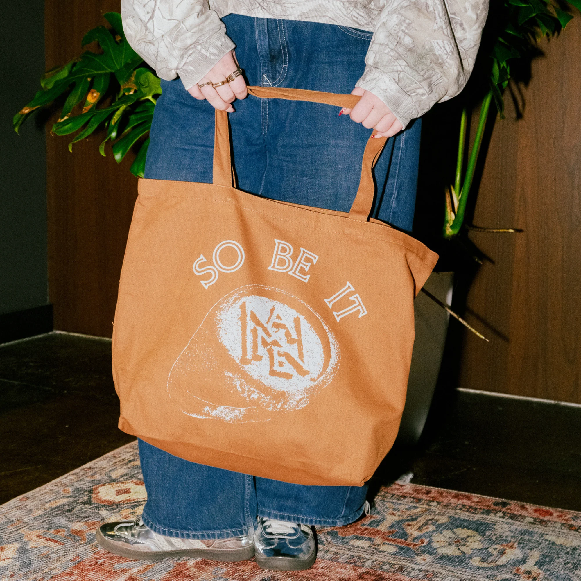 SO BE IT Tote - Image 4