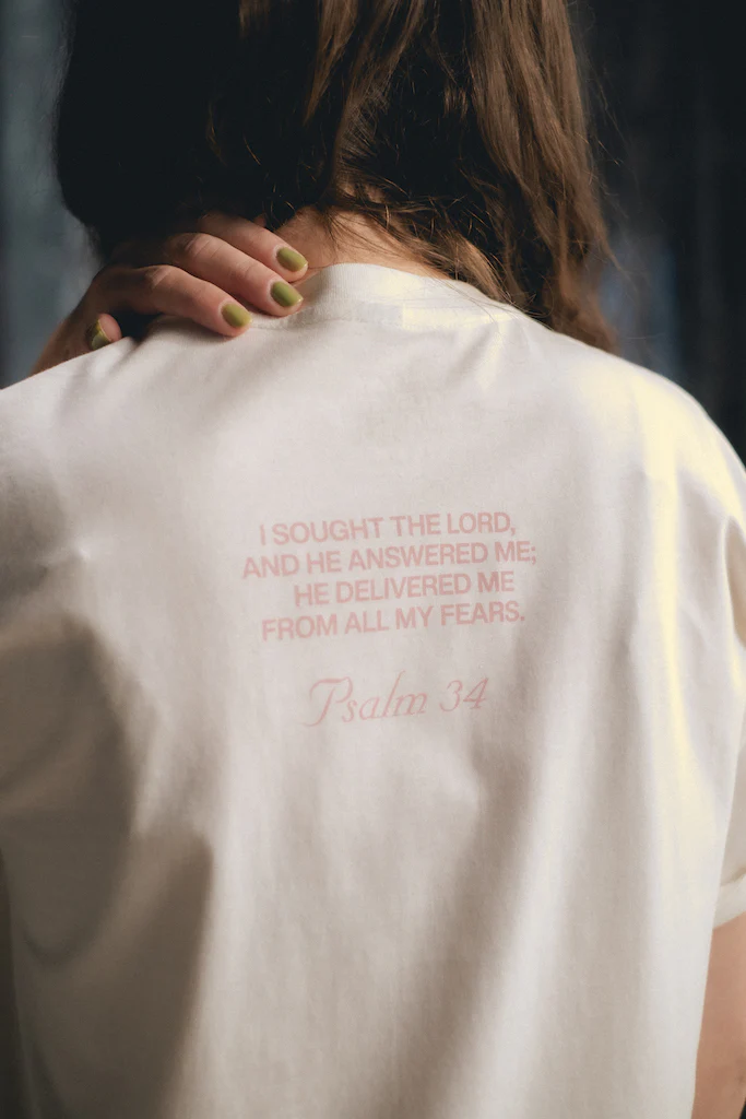 Trust In God T-Shirt - Rose - Image 6